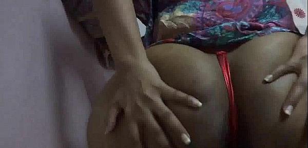  indian babe lily shows ass